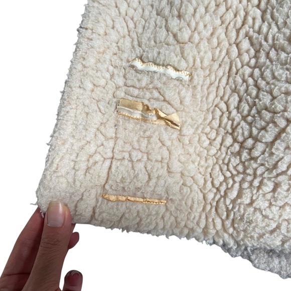 Vintage Plaid Sherpa Lined 1970s Jacket Wood Toggle Closure Wool Winter Coat - Picture 10 of 11